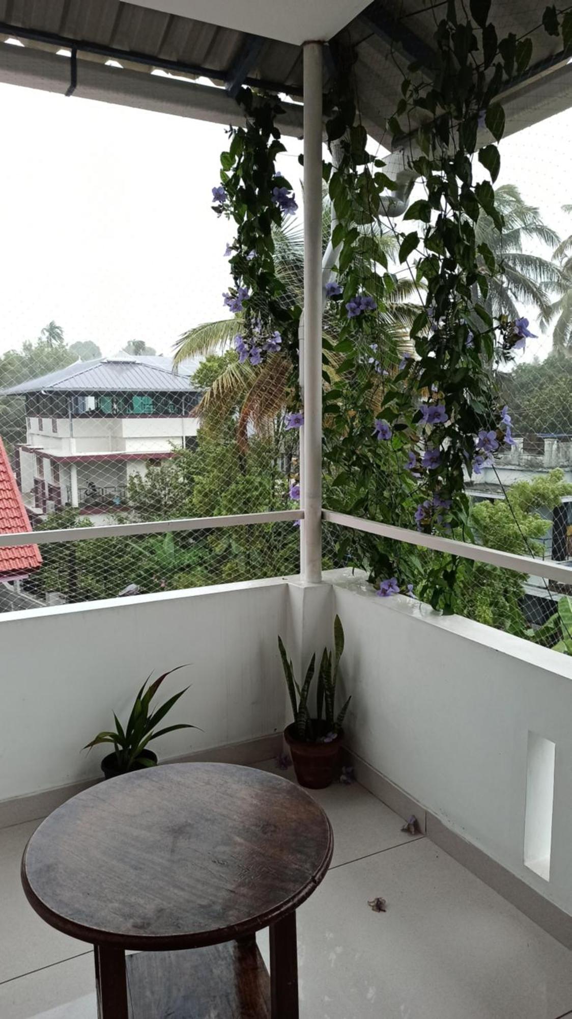 Bethesda Inn Kochi Exterior foto
